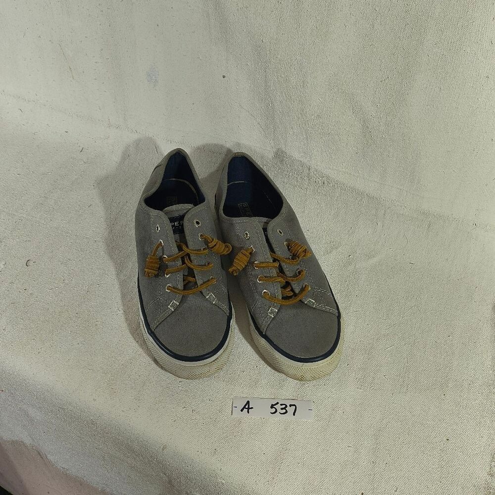 Women's Size 8 Sperry Top Sider Casual Gray Deck Shoes with Tan Leather Laces